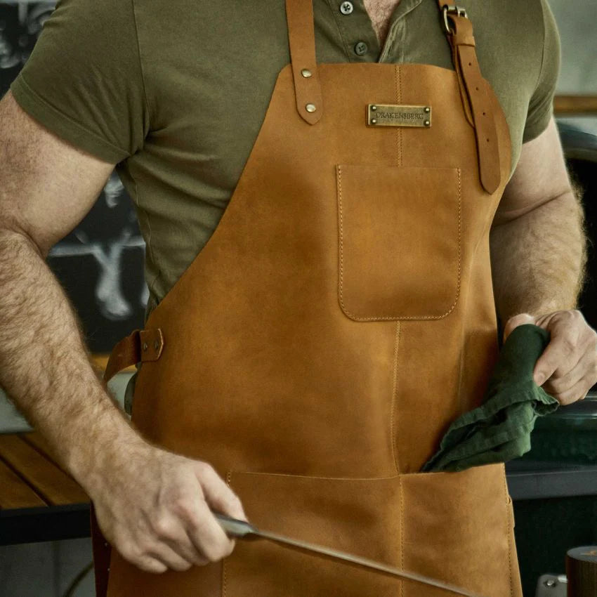 DRAKENSBERG BBQ Apron »Bob« Cognac-Brown